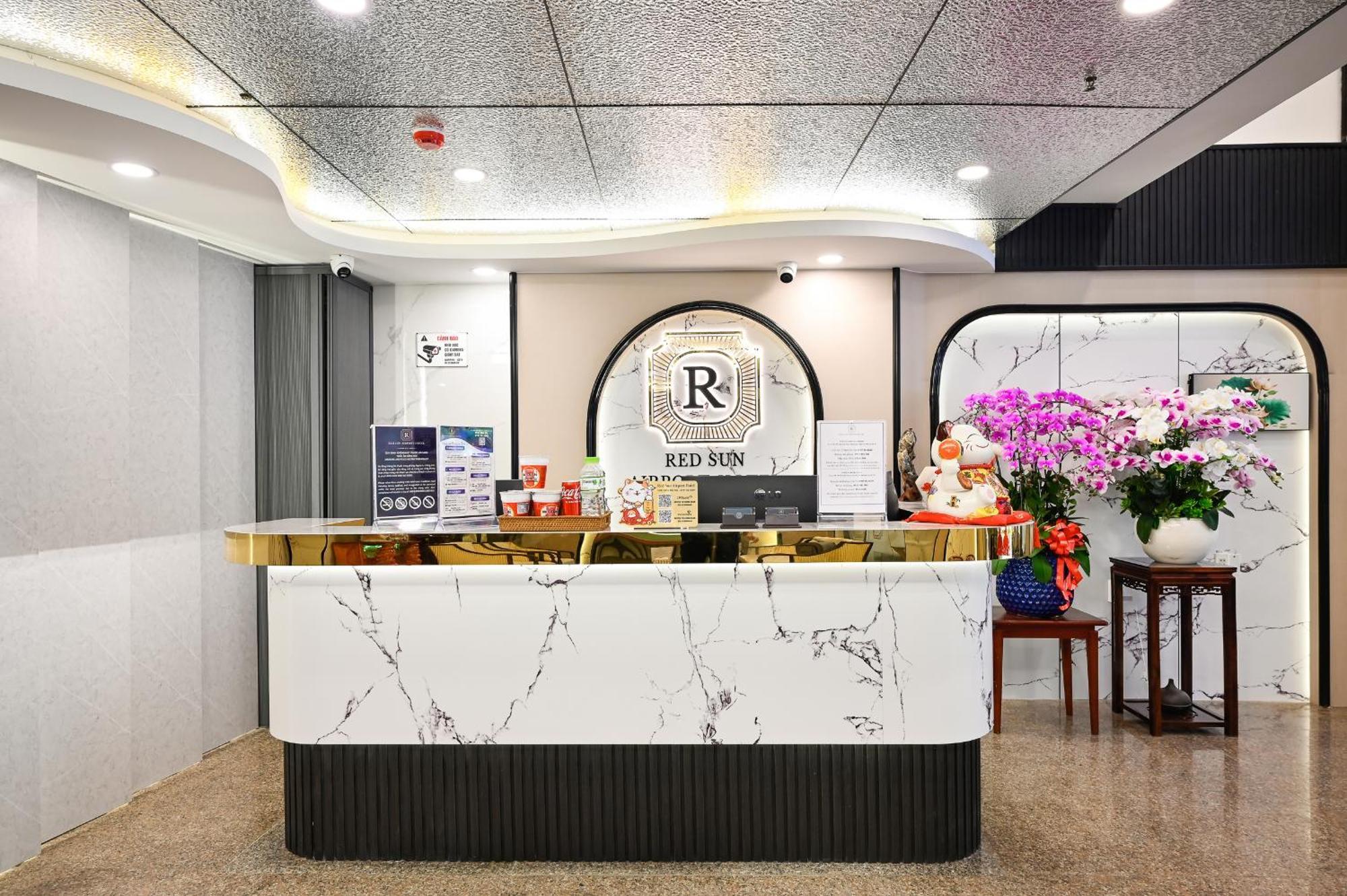 Red Sun Airport Saigon Hotel Ho-Chi-Minh-Stadt Exterior foto